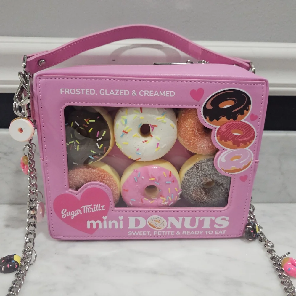 Dolls Kill Sugar Thrillz Donut Looking Like A Snack Crossbody Bag Pink Purse 💗 - Picture 5 of 16